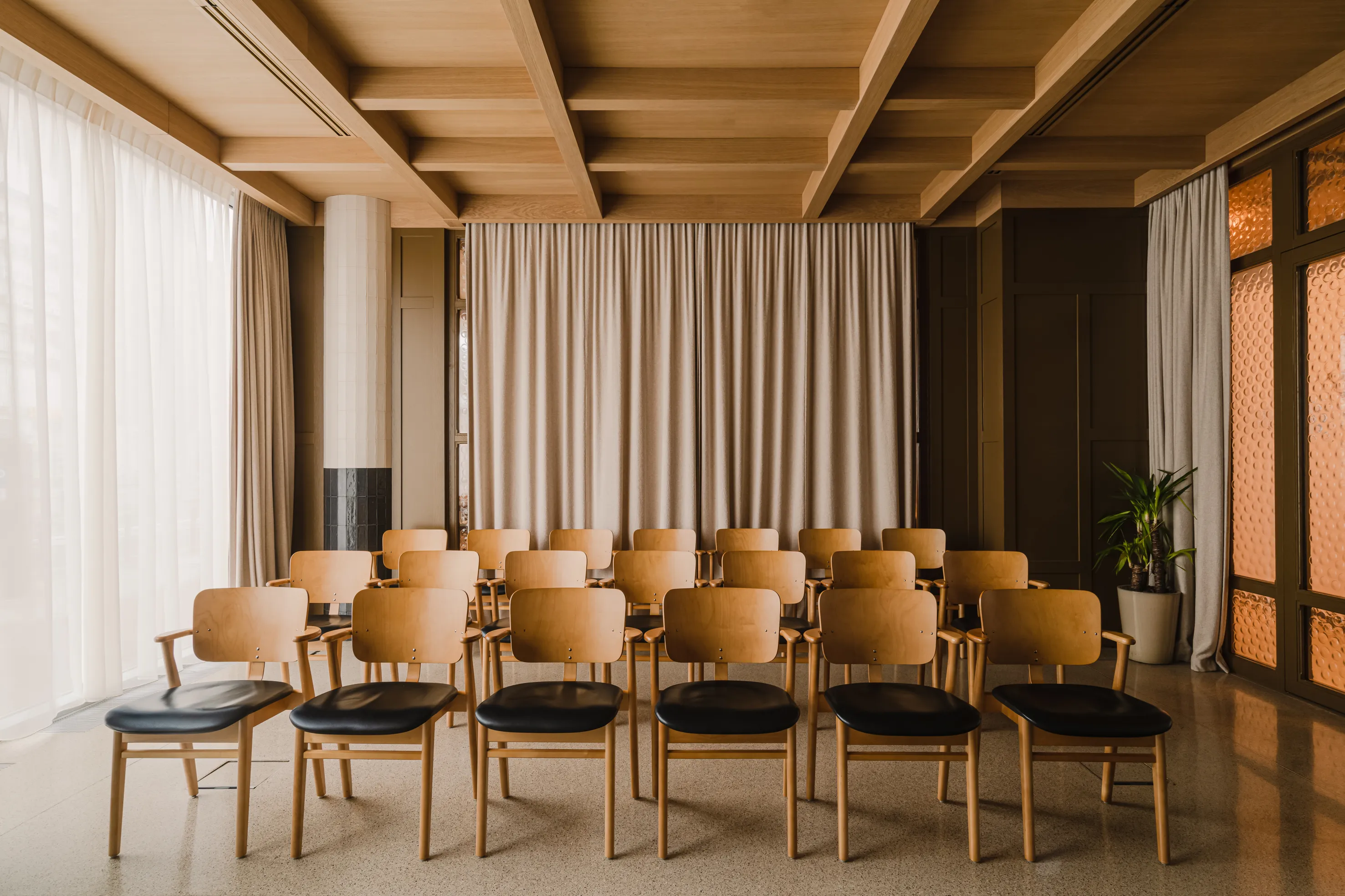 meeting_room