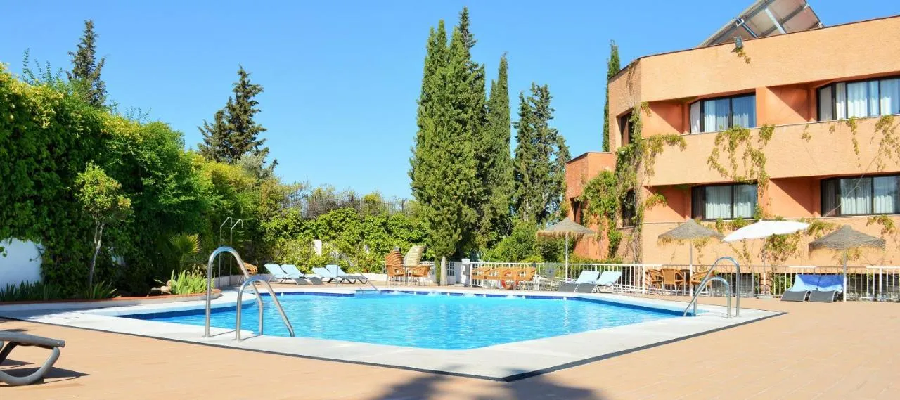 Building hotel Hotel Porcel Alixares