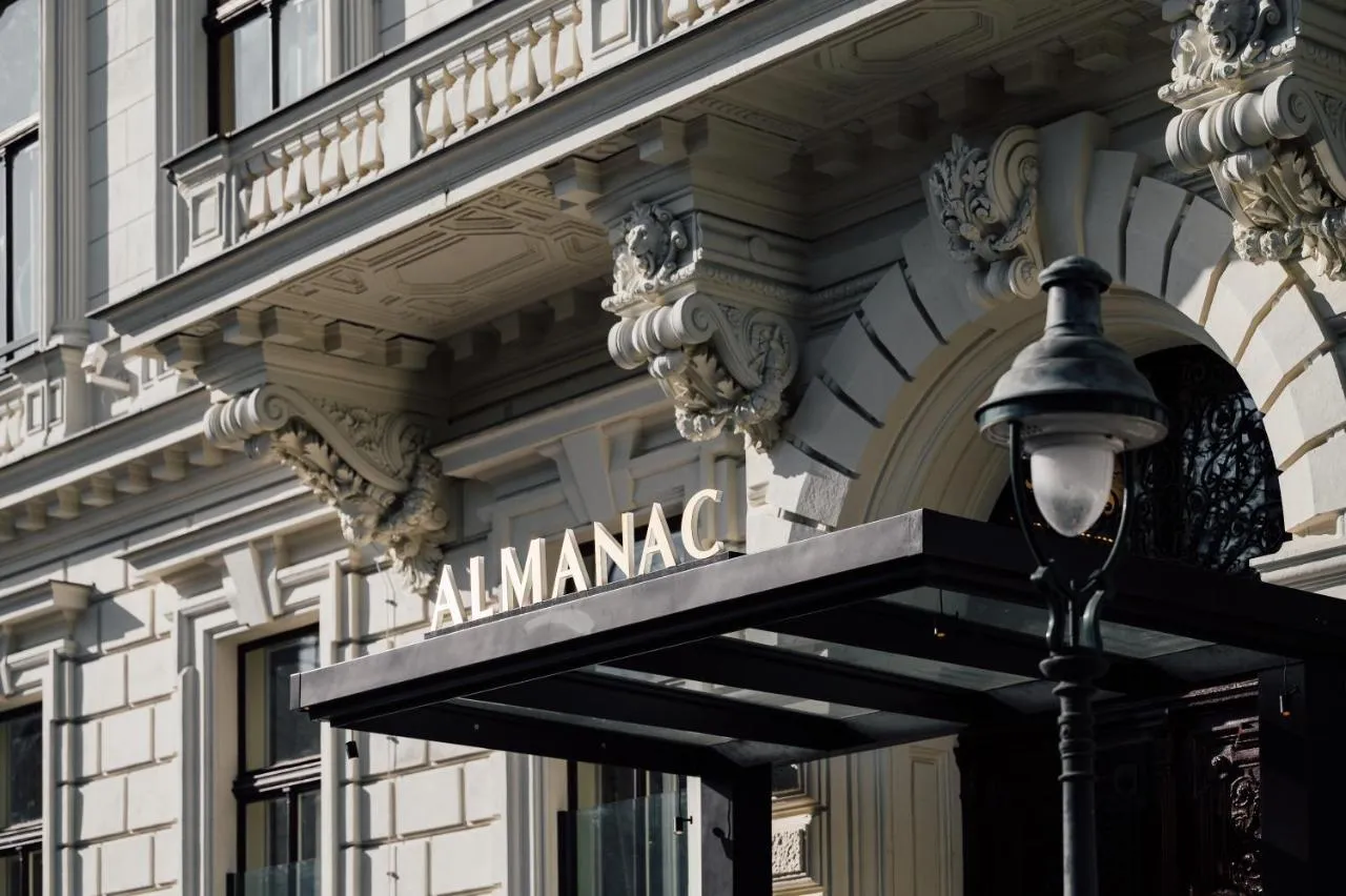 Building hotel Almanac Palais Vienna