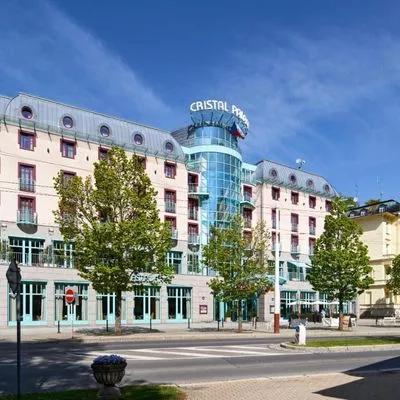 Building hotel Orea Spa Cristal Palace