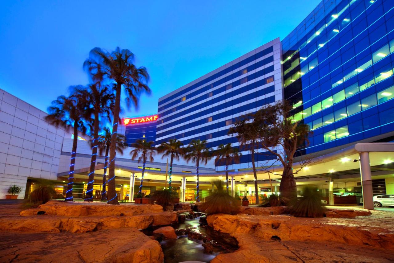 Stamford Plaza Sydney Airport Hotel & Conference Centre