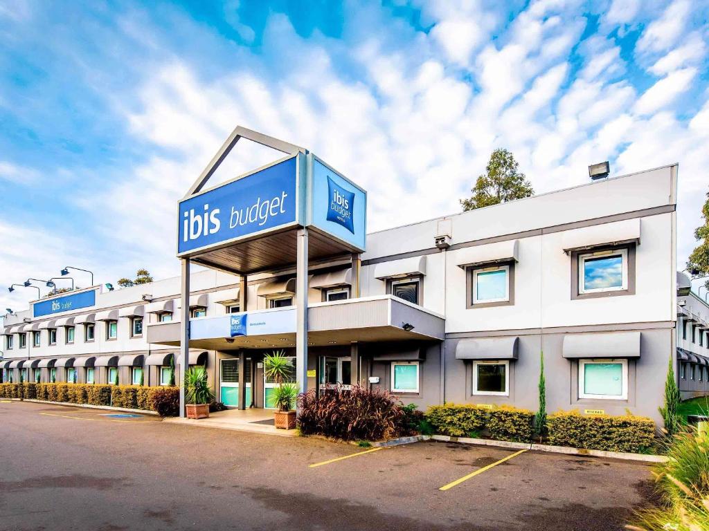 Building hotel Hotel ibis budget Wentworthville