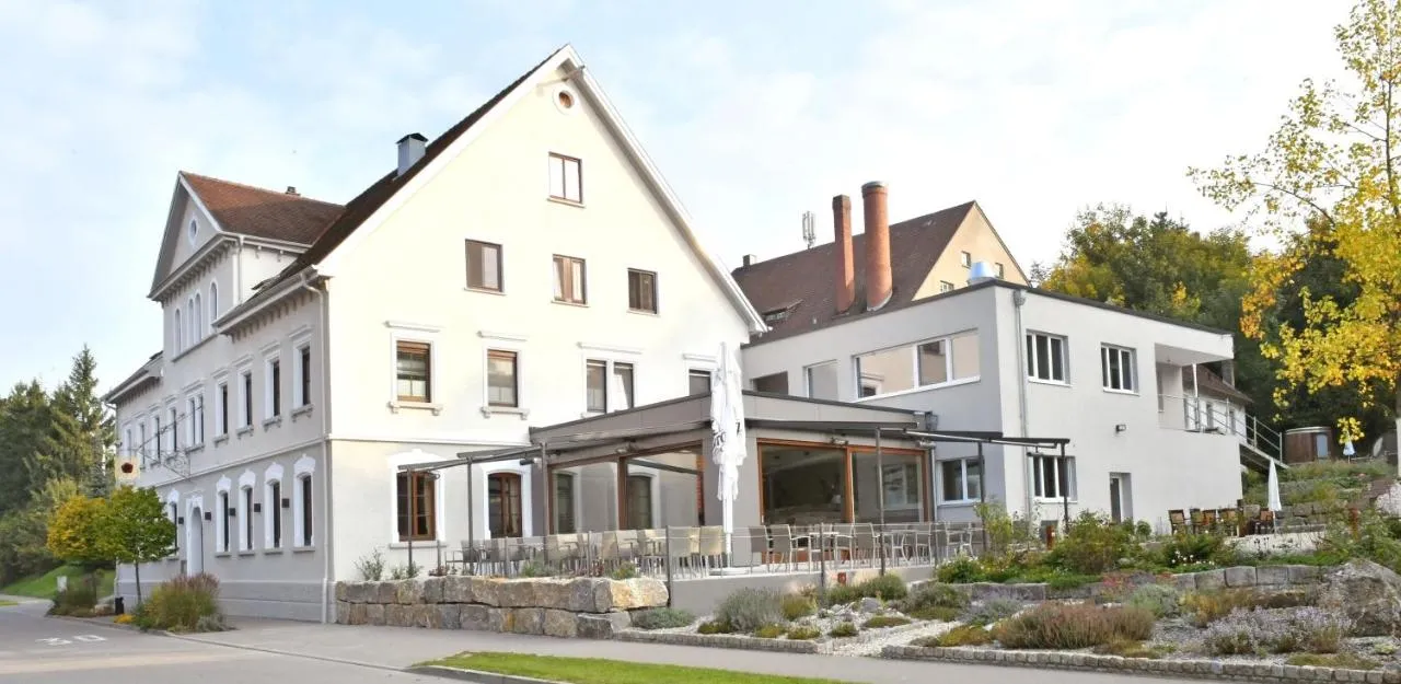 Building hotel Landgasthof & Land-Gut-Hotel zur Rose