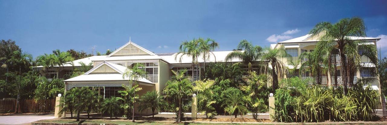 Building hotel Reef Palms