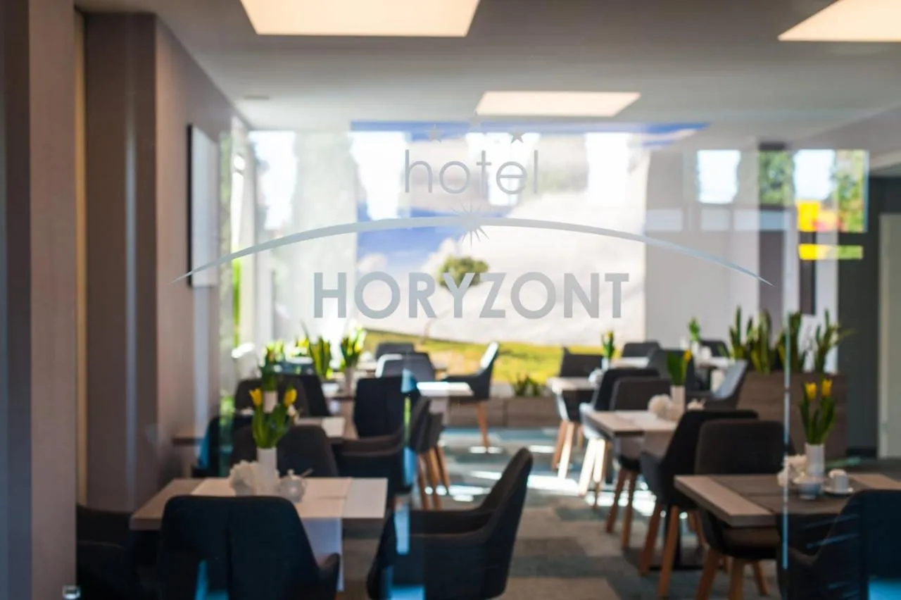 Building hotel Horyzont