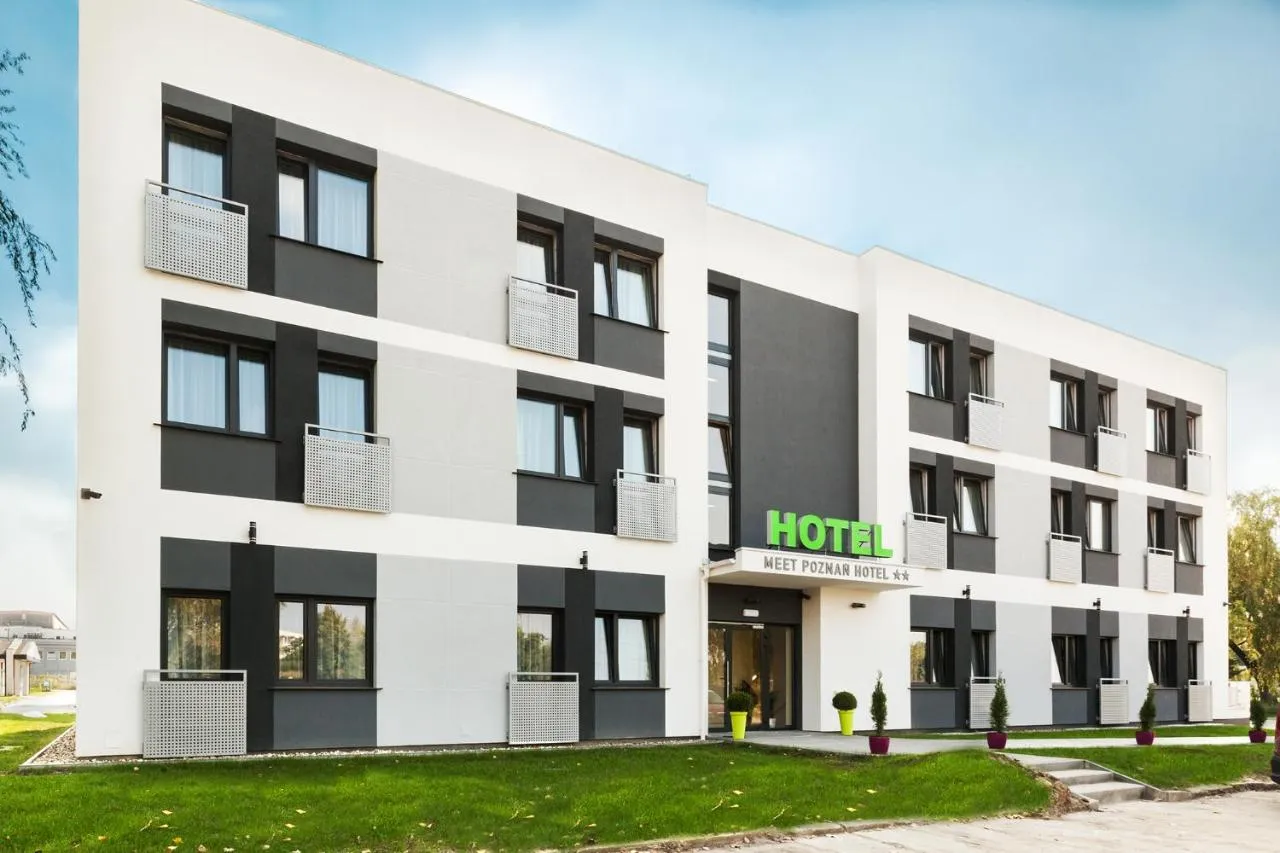 Building hotel Meet Poznań Hotel