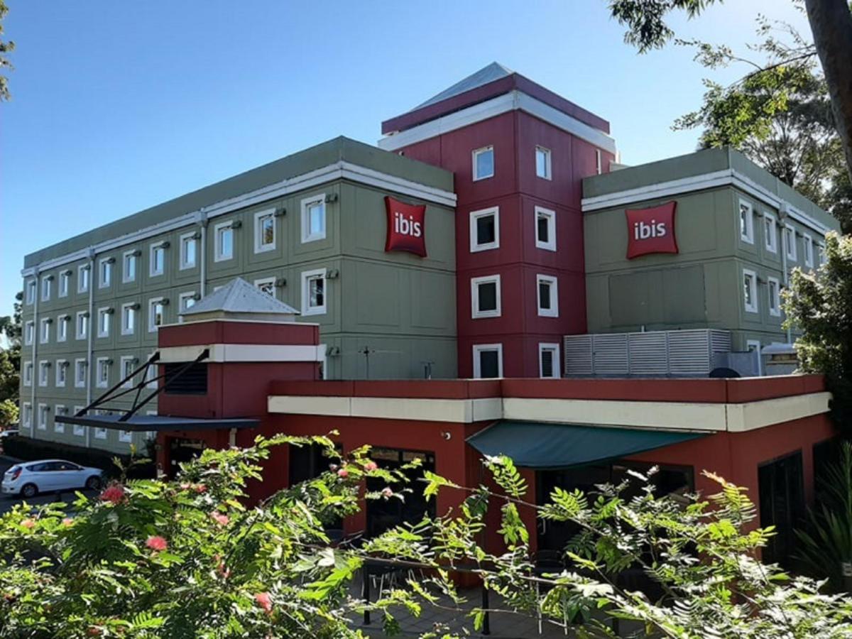 Building hotel ibis Thornleigh