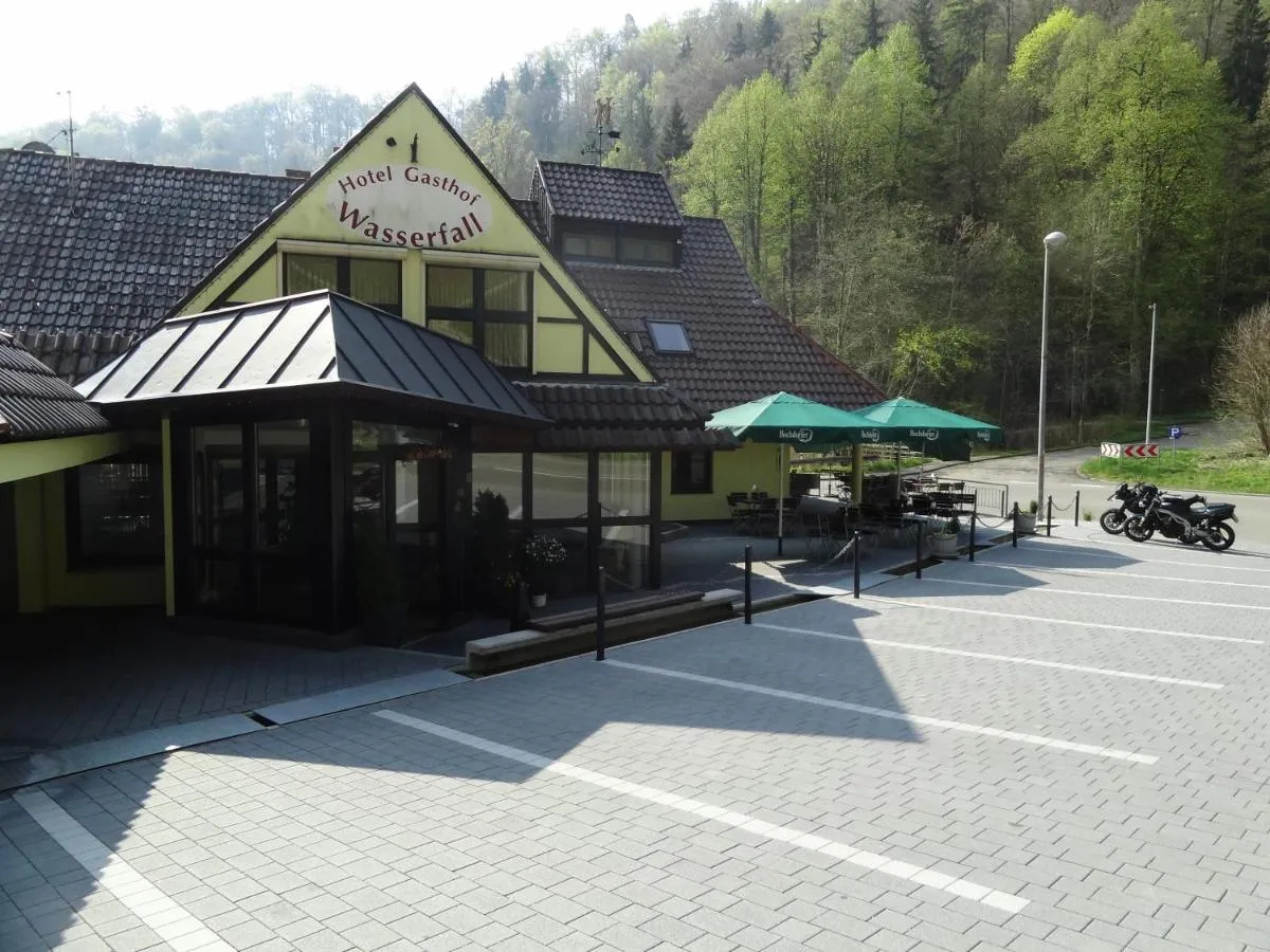 Building hotel Gasthof Hotel zum Wasserfall
