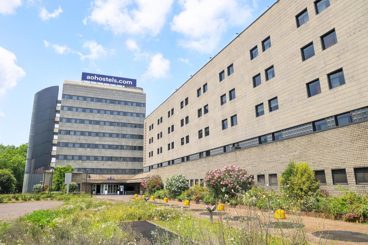 Building hotel a&o Milano Ca Grande