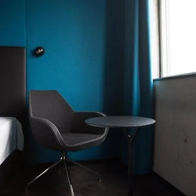 Building hotel Roomreich