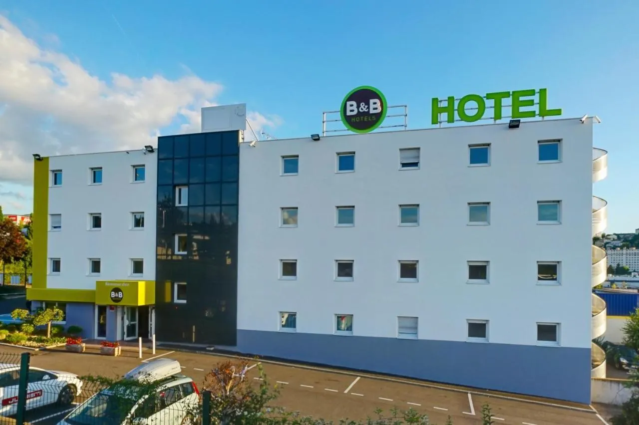 Building hotel Hôtel B&B à Saint Etienne Monthieu