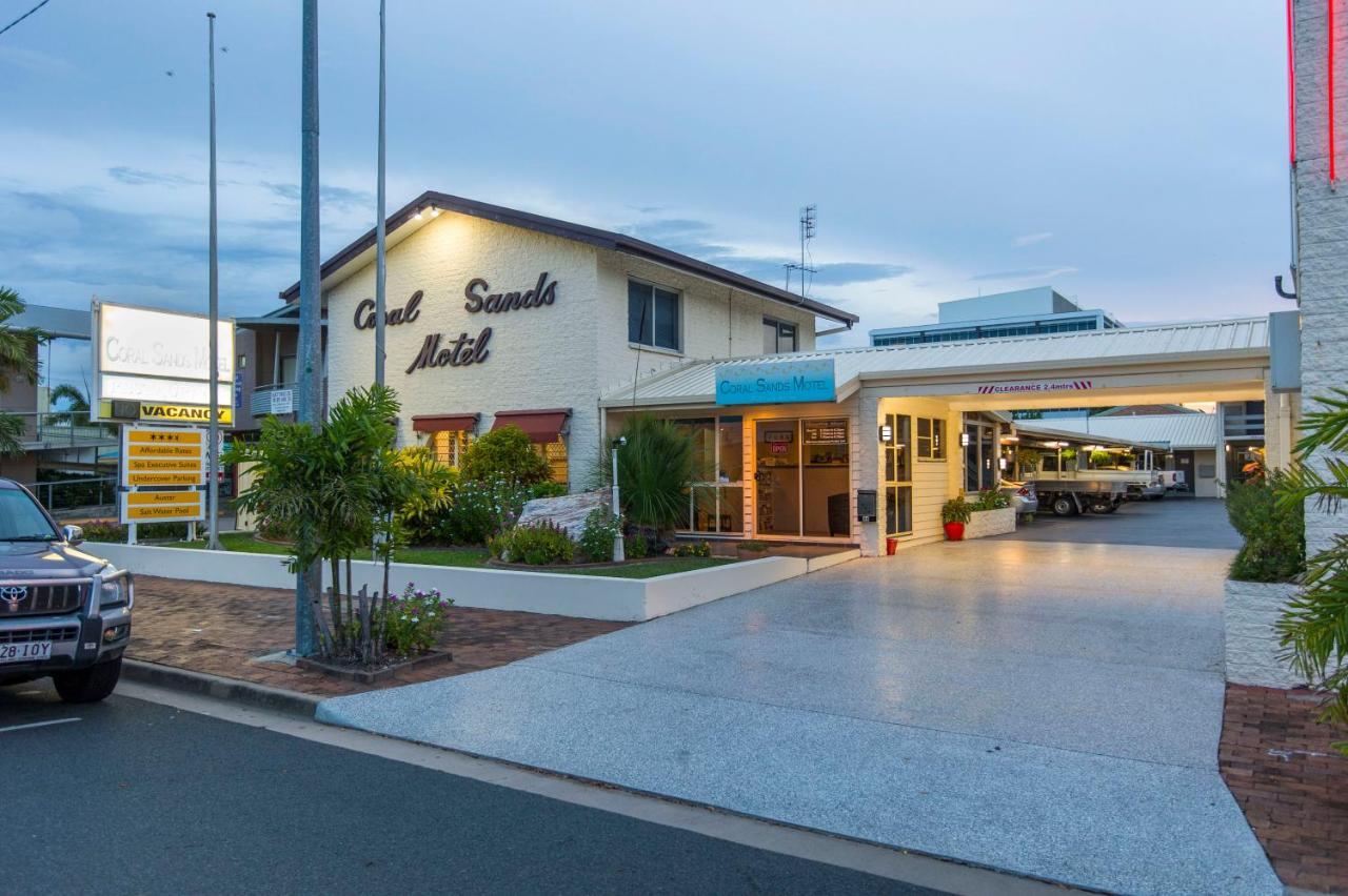 Building hotel Coral Sands Motel