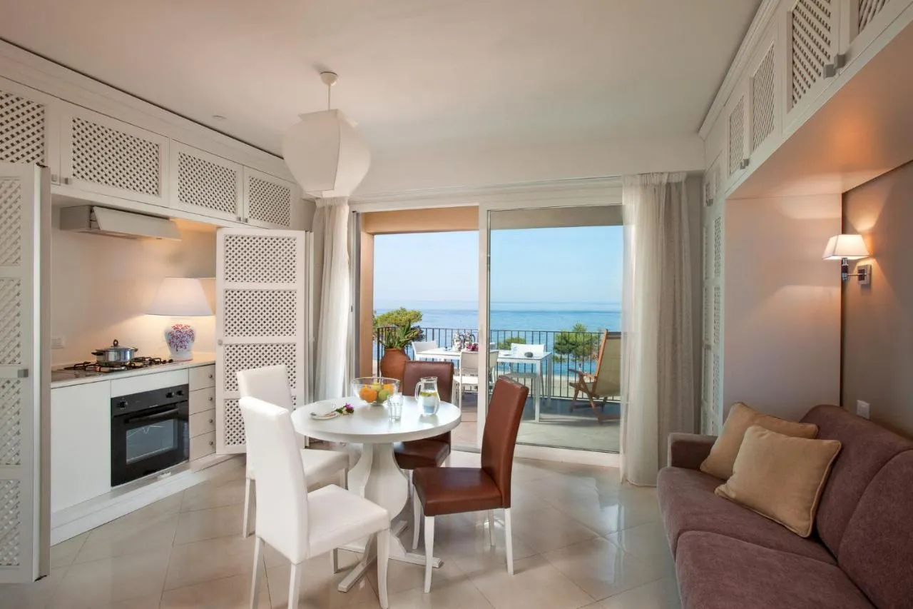 Building hotel Taormina Villa Oasis Residence