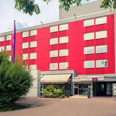 Building hotel Mercure Hotel Köln West