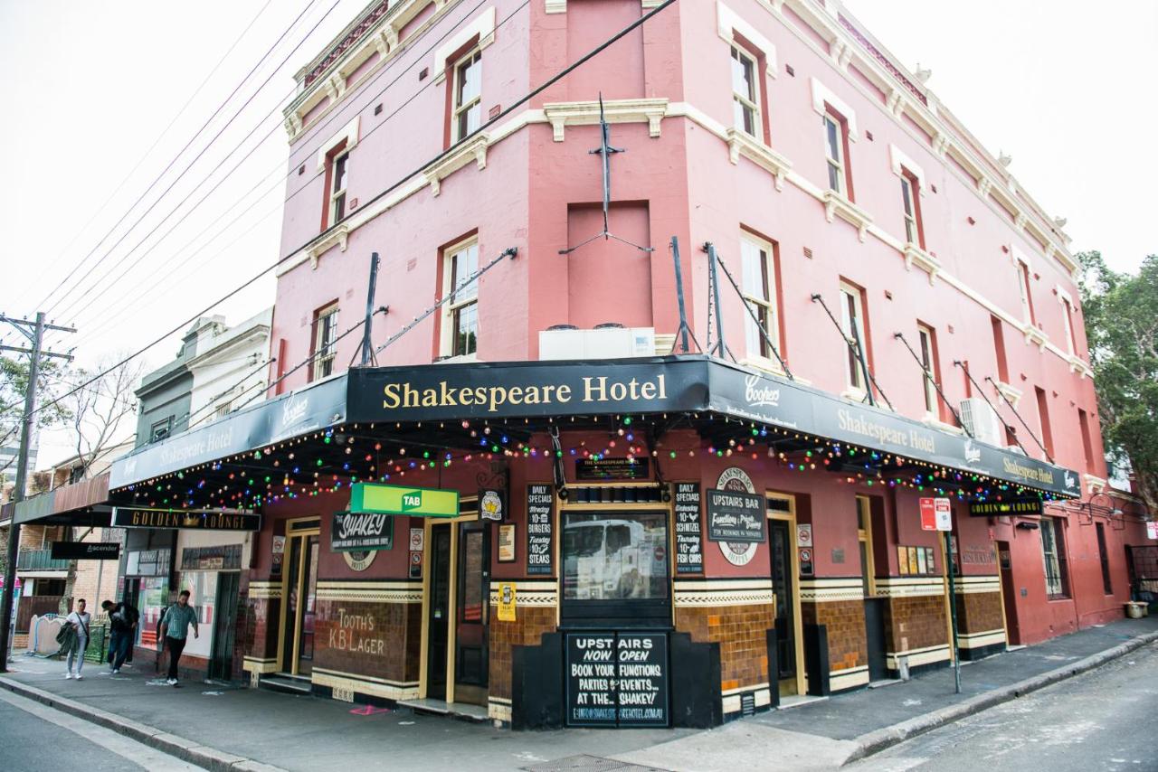 Building hotel Shakespeare