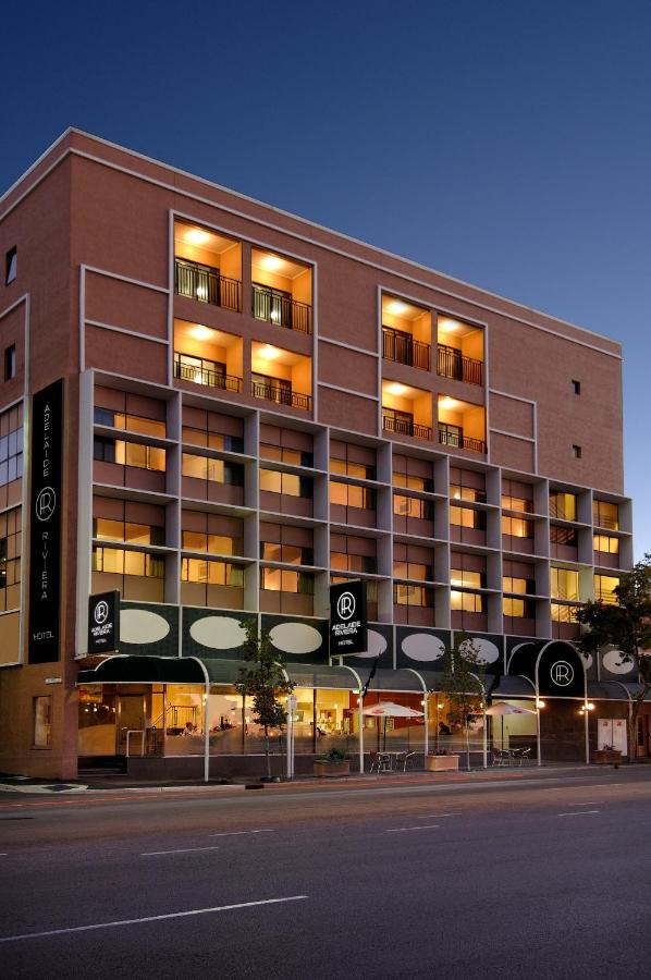 Building hotel Adelaide Riviera Hotel