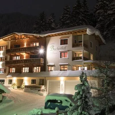 Building hotel Garni Bacherhof