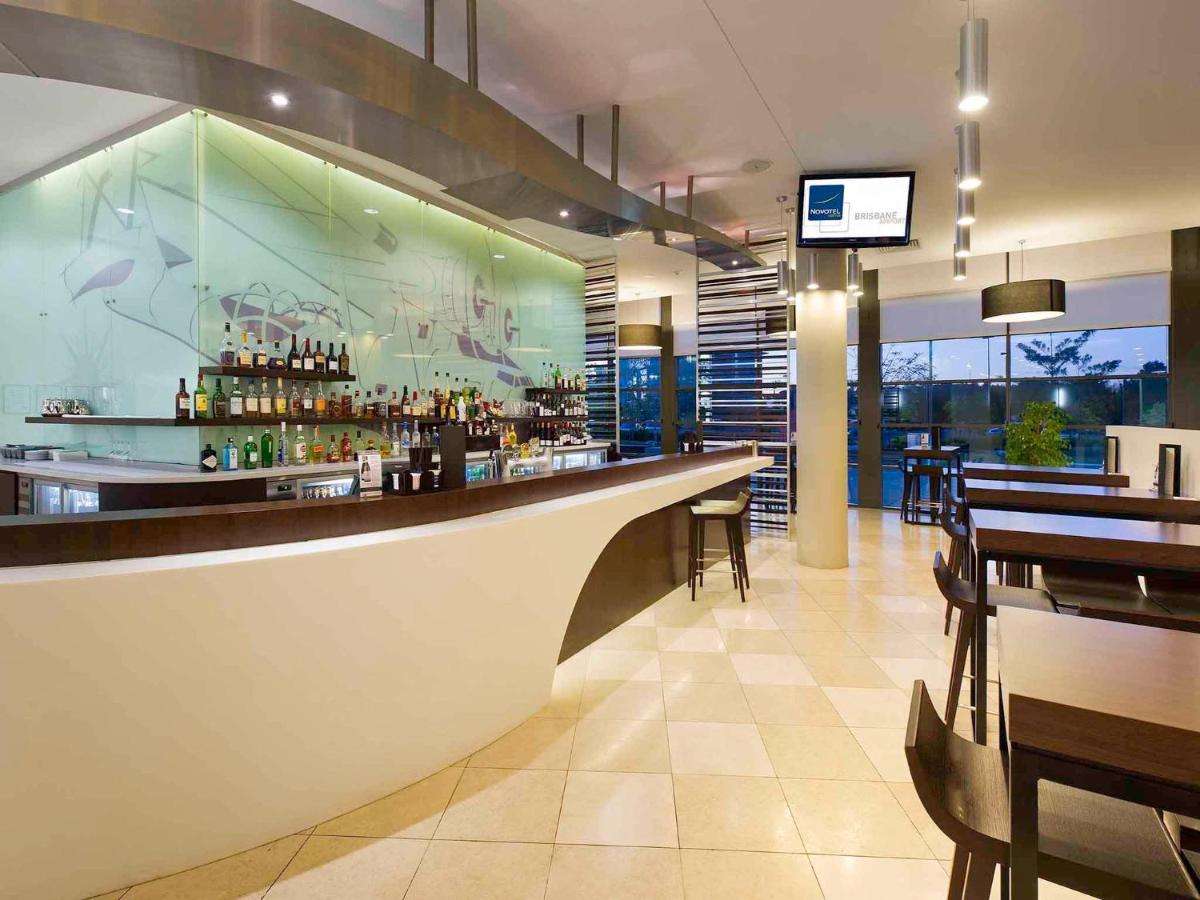 Building hotel Novotel Brisbane Airport