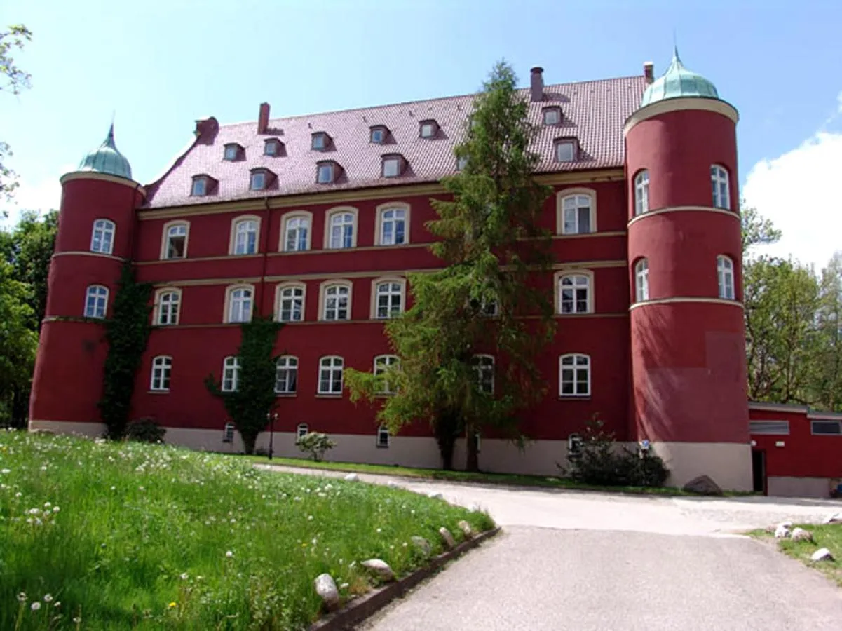 Building hotel Schloss Spyker