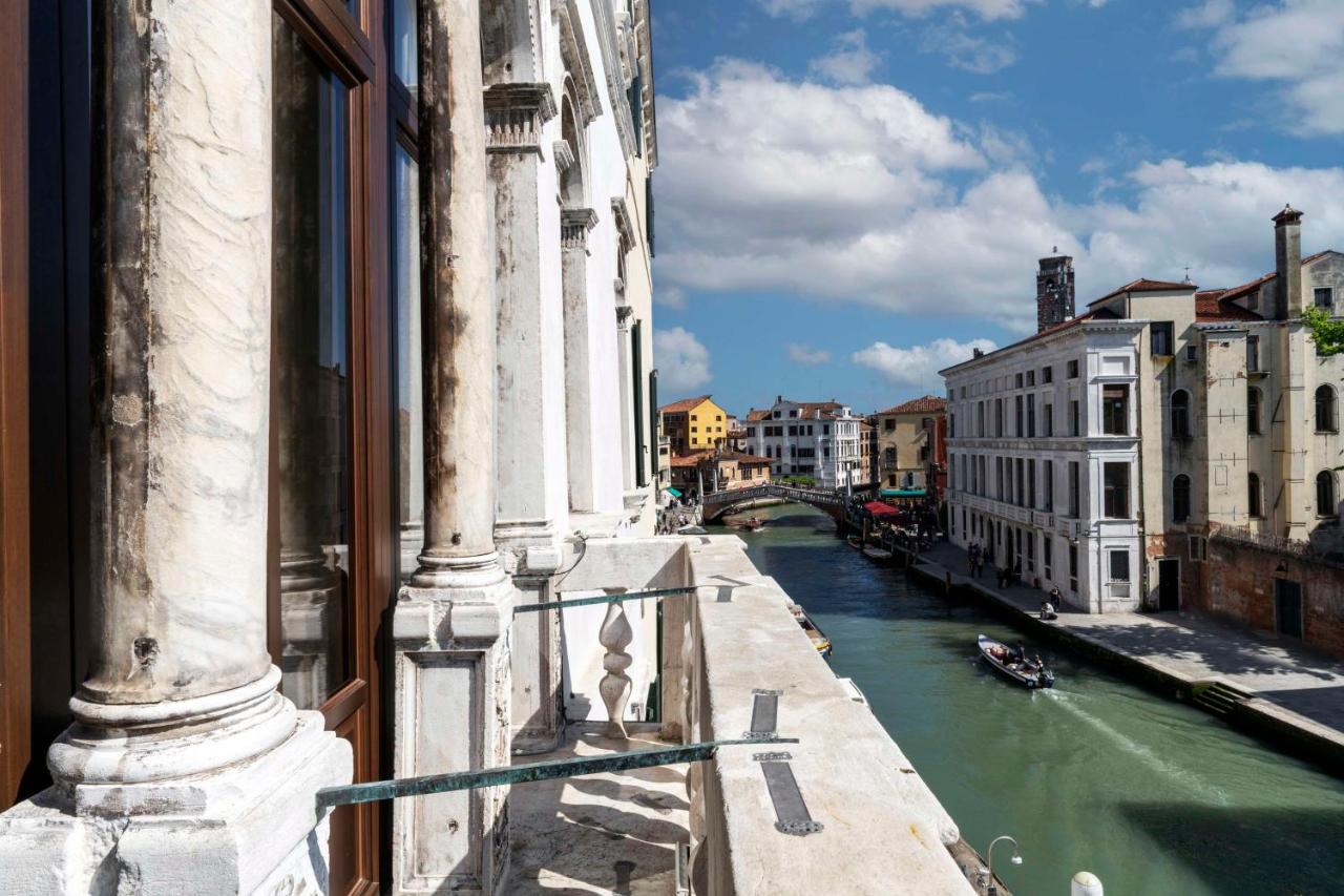 Building hotel Radisson Collection Hotel, Palazzo Nani Venice
