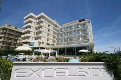 Gebäude von Hotel Excelsior Cattolica