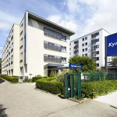 Building hotel Kyriad Grenoble Centre