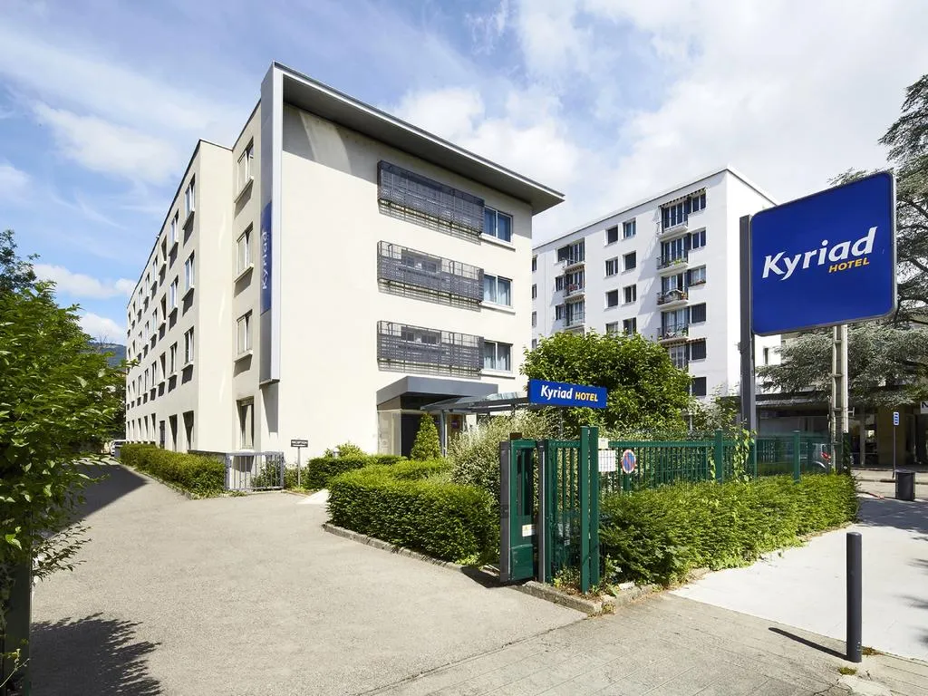 Building hotel Hotel Kyriad Grenoble Centre