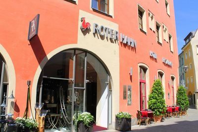 Building hotel  Roter Hahn