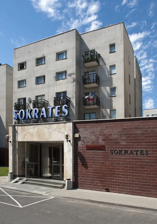 Building hotel Hotel Sokrates