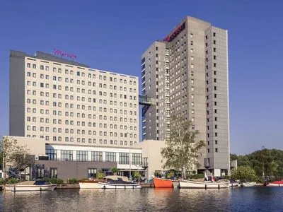 Building hotel Mercure Hotel Amsterdam City