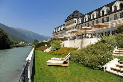 Building hotel Grandhotel Lienz