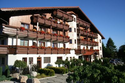 Building hotel Alpejski