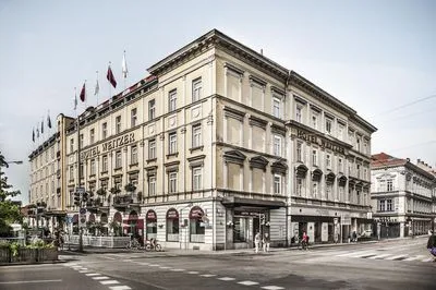 Building hotel Das Weitzer Graz