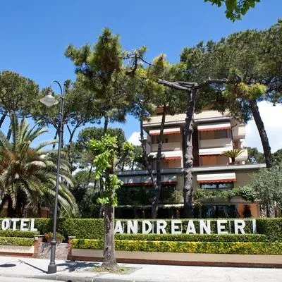Building hotel Hotel Andreaneri