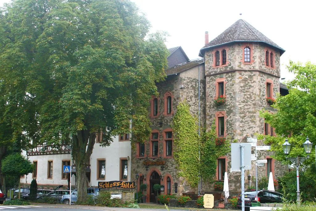 Building hotel Schlosshotel Braunfels