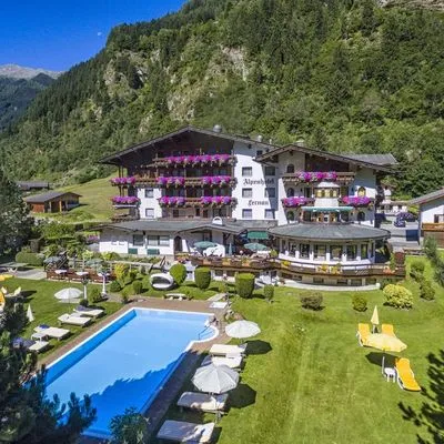 Building hotel Alpenhotel Fernau