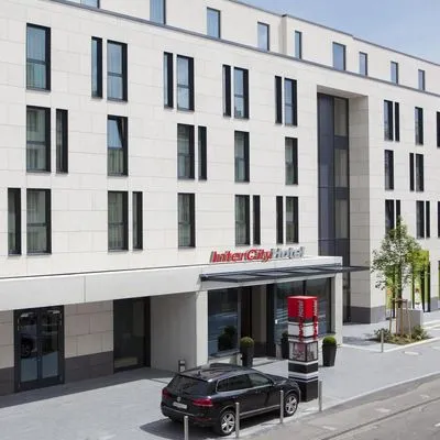 Building hotel IntercityHotel Bonn