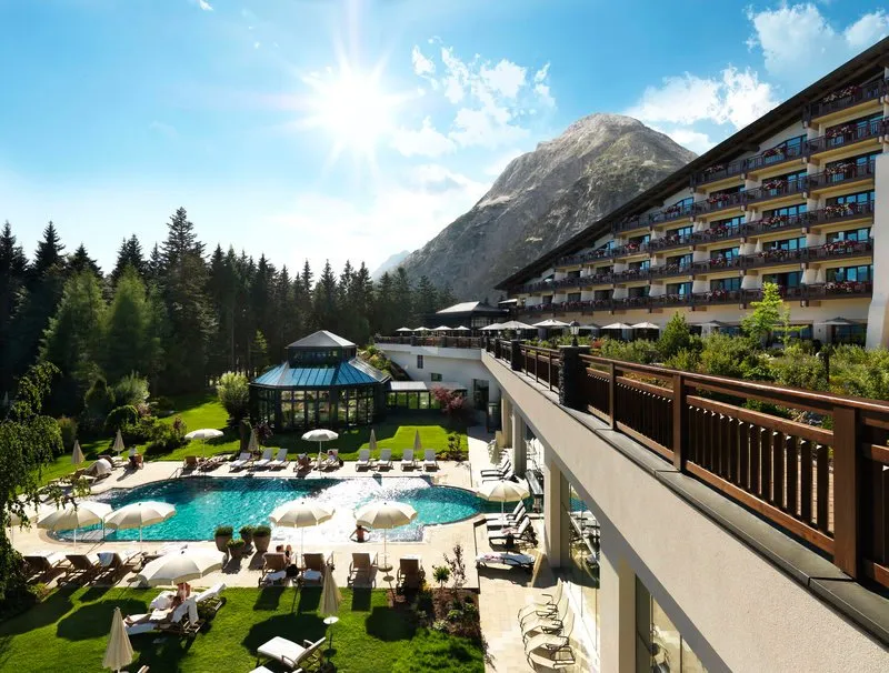 Building hotel Interalpen-Hotel Tyrol