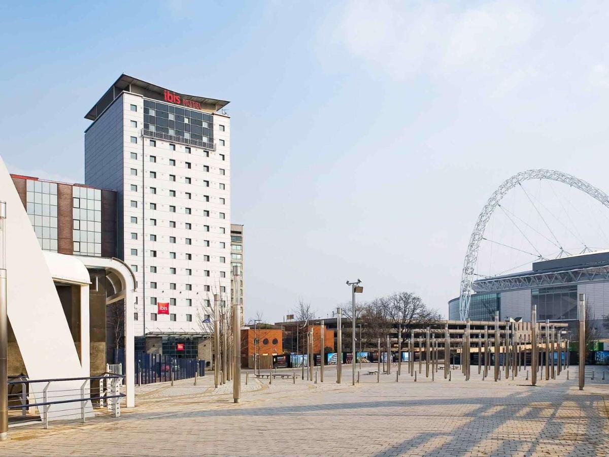 Building hotel ibis London Wembley