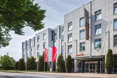 Building hotel IntercityHotel Rostock