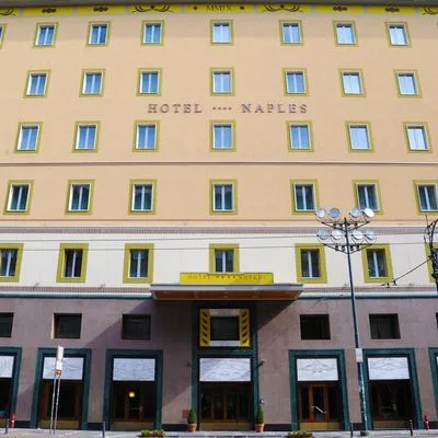 Building hotel Hotel Naples