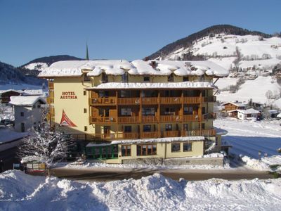 Building hotel Hotel Austria