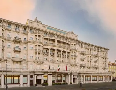 Gebäude von Savoia Excelsior Palace Trieste - Starhotels Collezione