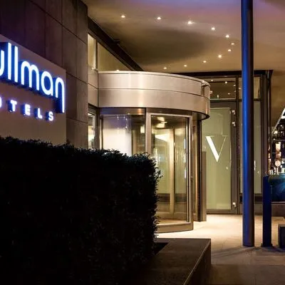 Building hotel Pullman Eindhoven Cocagne