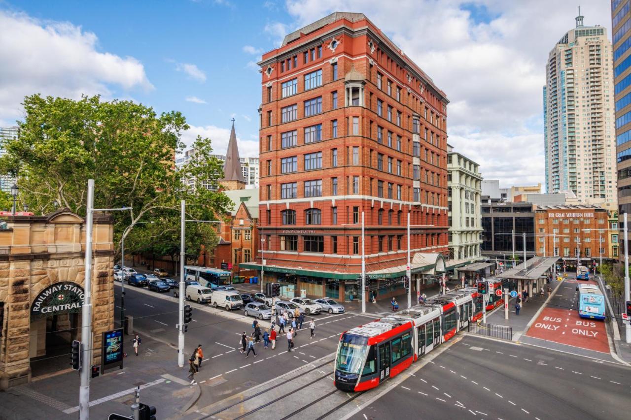 Building hotel Sydney Central YHA