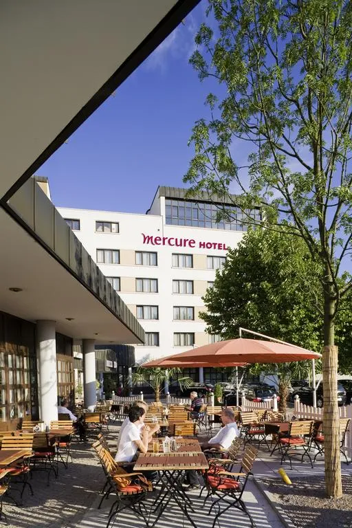 Building hotel Mercure Hotel Offenburg am Messeplatz