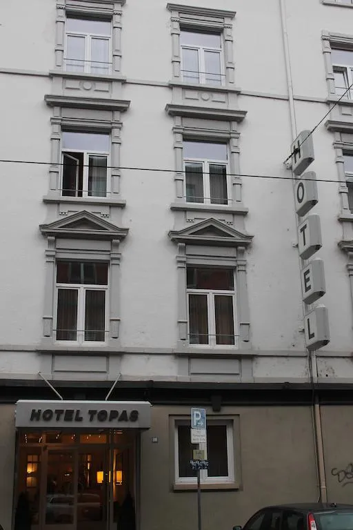 Building hotel Hotel Topas