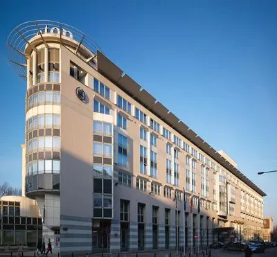 Building hotel Sheraton Warsaw