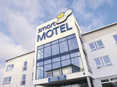Building hotel Smartmotel