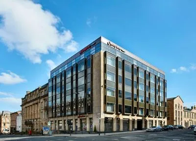 Building hotel Hampton by Hilton Glasgow Central